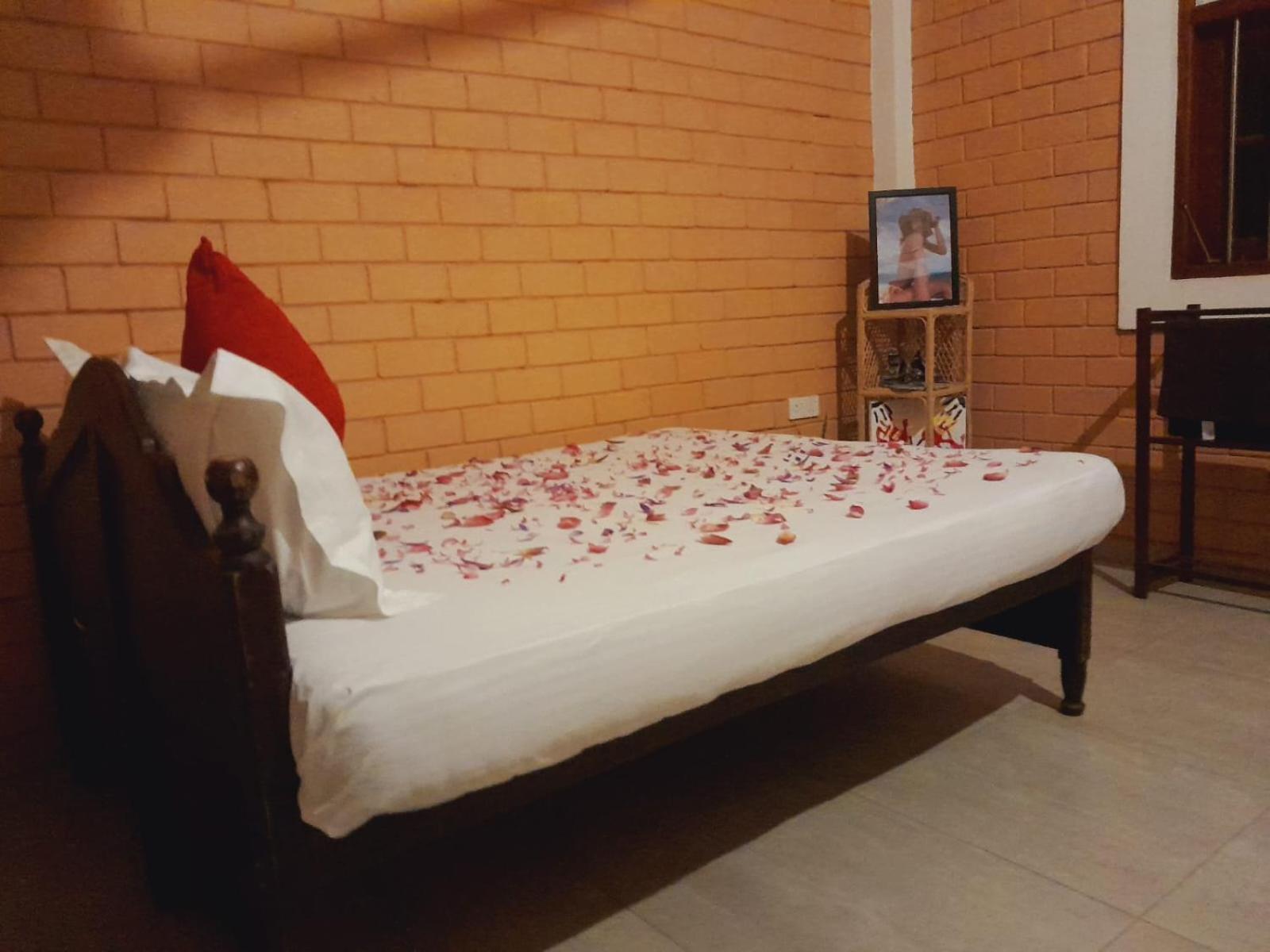 Laliz Bed & Breakfast Galle Exterior photo